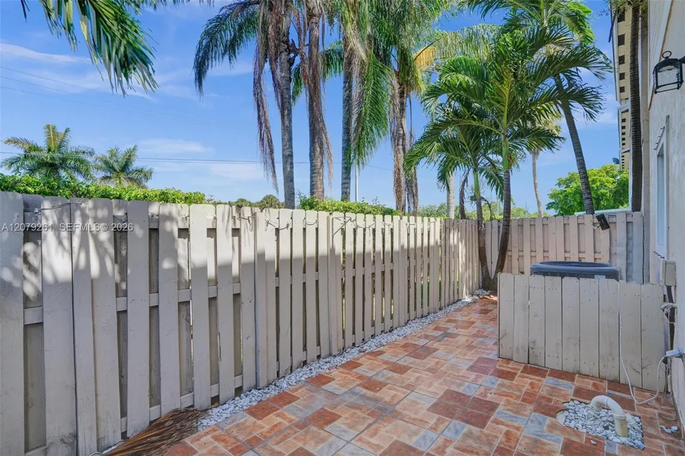 12232 SW 148 TER #12232 Miami, FL 33186