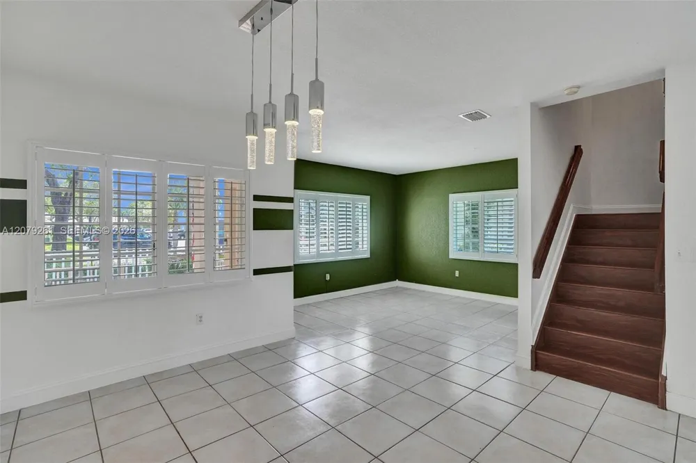 12232 SW 148 TER #12232 Miami, FL 33186