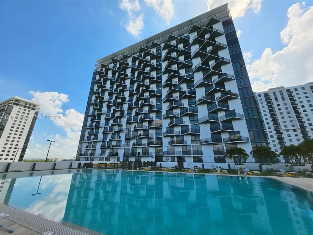 5252 NW 85th Ave #808 Doral, FL 33166