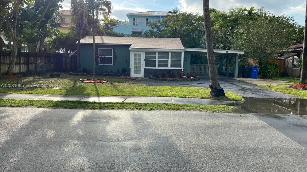 711 SW 9th Ave Fort Lauderdale, FL 33315