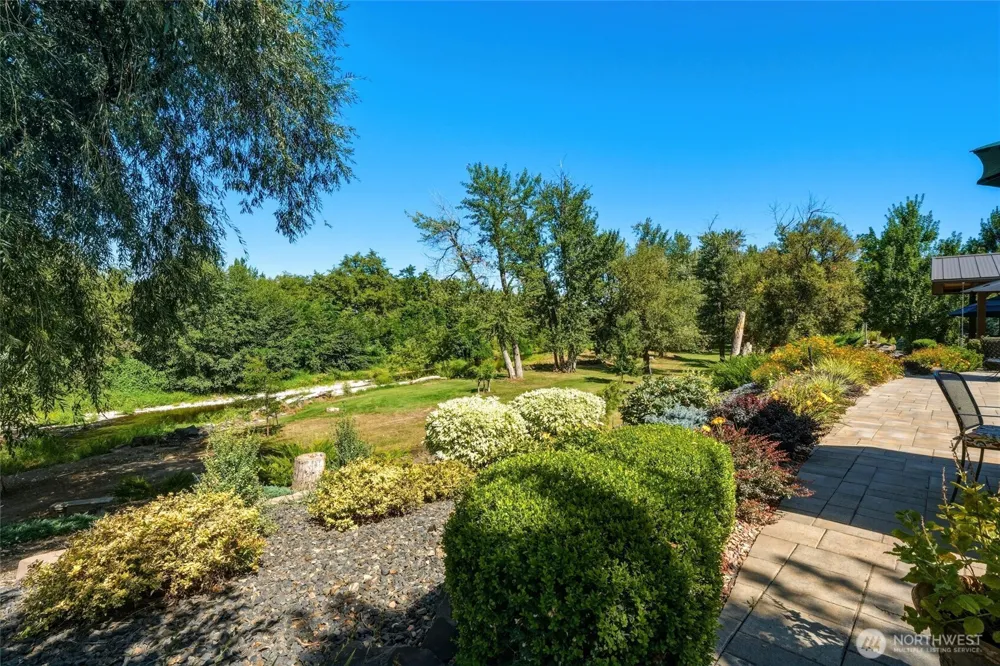 179 Ella-Quintino Lane Walla Walla, WA 99362