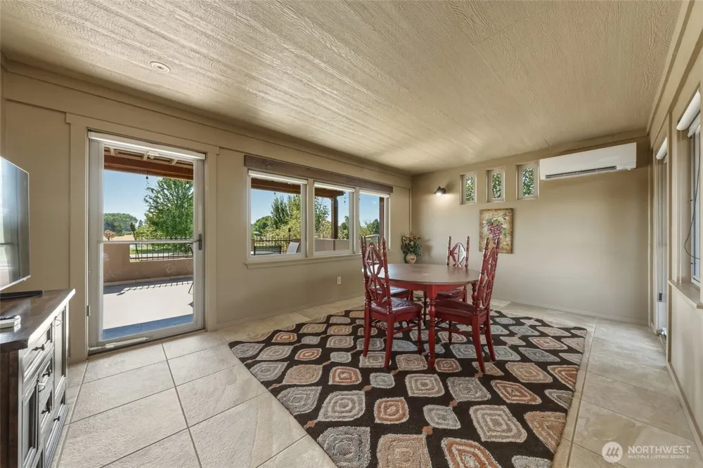 179 Ella-Quintino Lane Walla Walla, WA 99362