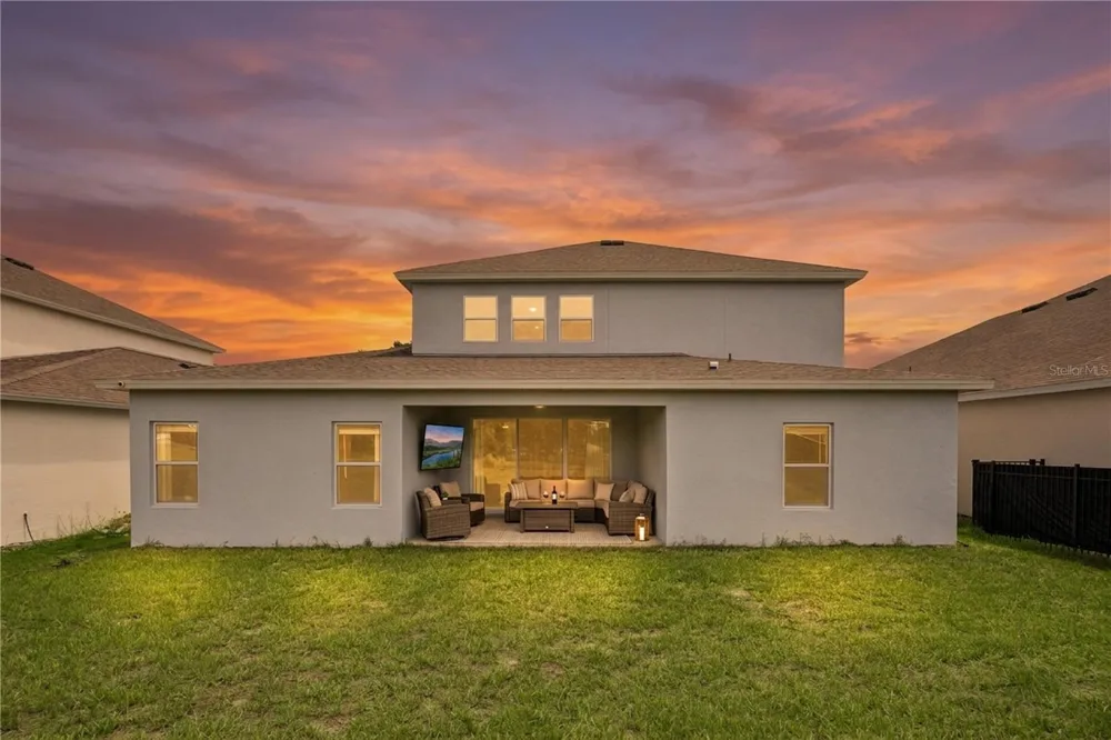 559 VIA BELLA COURT Howey In The Hills, FL 34737