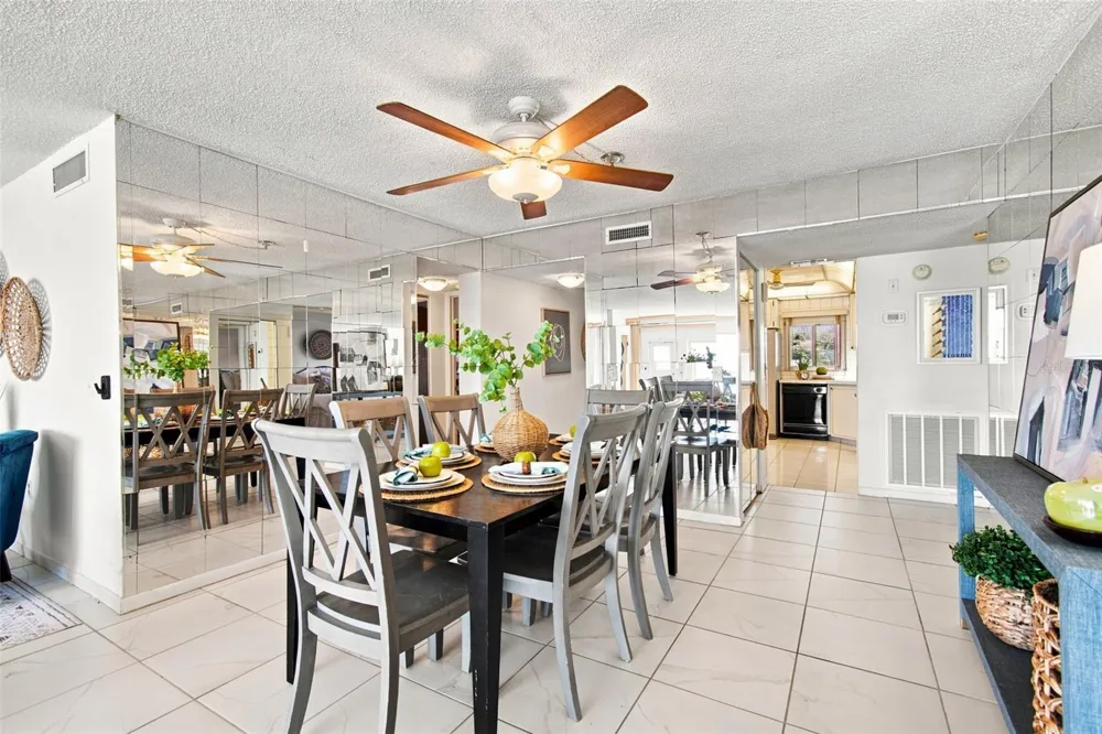 6020 SHORE BOULEVARD S #103 Gulfport, FL 33707