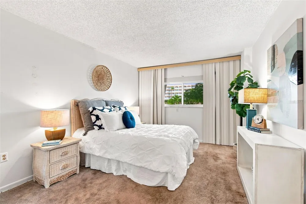 6020 SHORE BOULEVARD S #103 Gulfport, FL 33707
