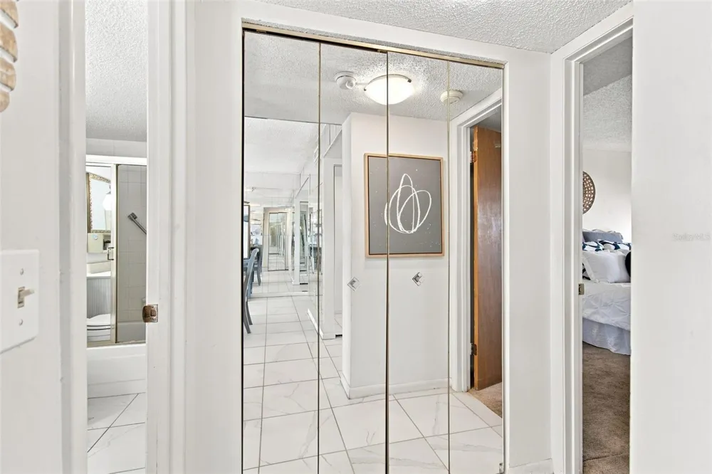 6020 SHORE BOULEVARD S #103 Gulfport, FL 33707