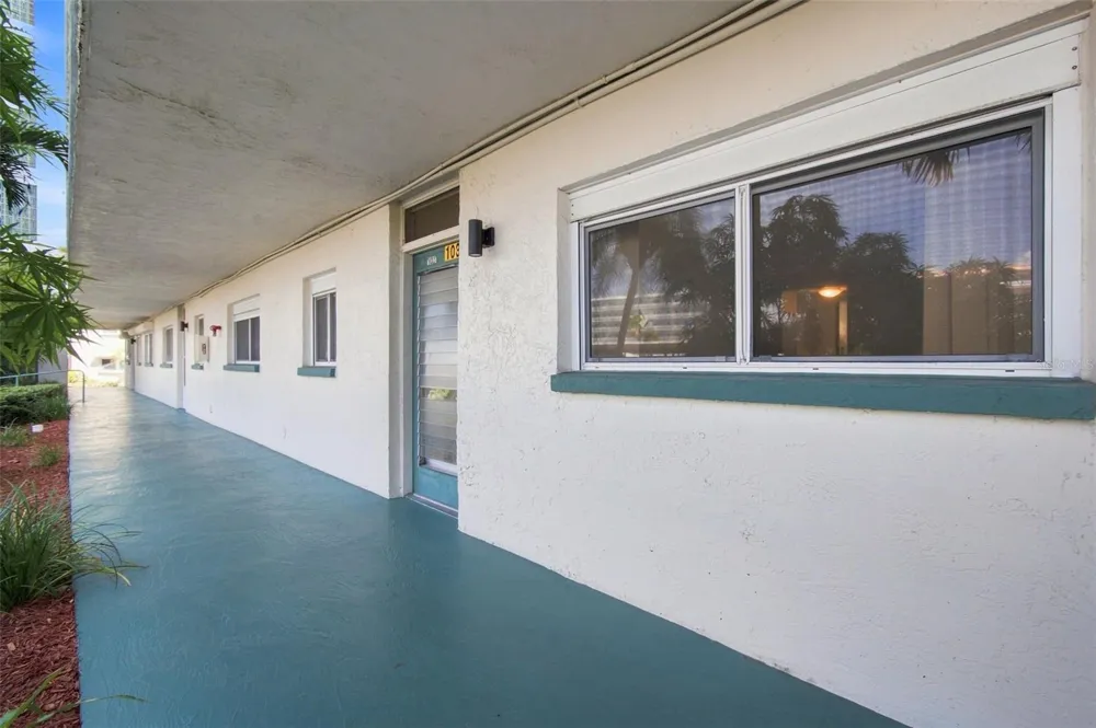 6020 SHORE BOULEVARD S #103 Gulfport, FL 33707