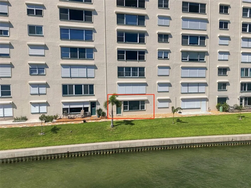 6020 SHORE BOULEVARD S #103 Gulfport, FL 33707