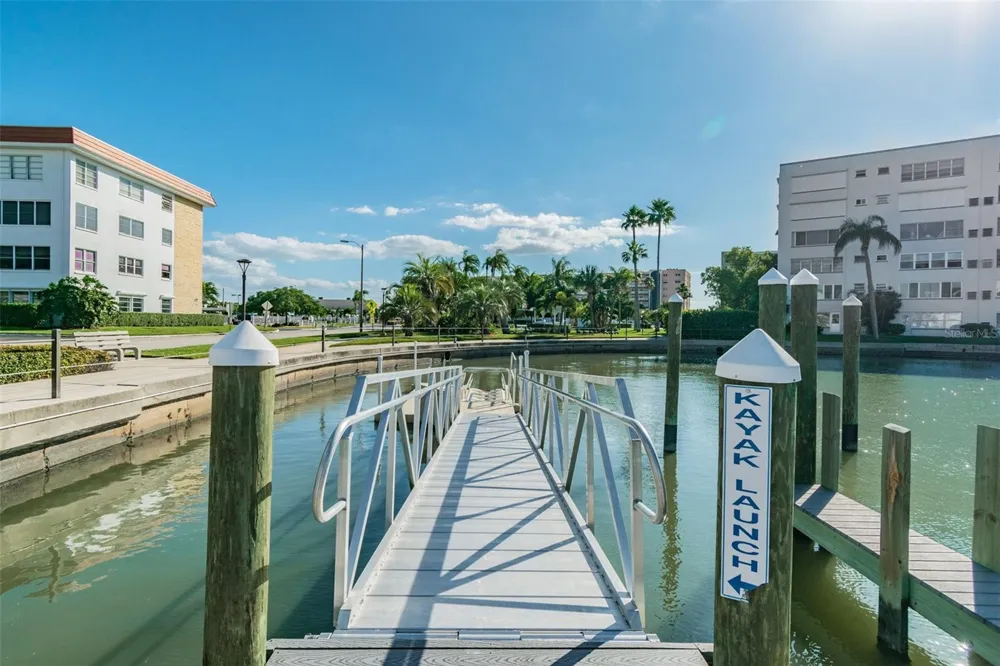 6020 SHORE BOULEVARD S #103 Gulfport, FL 33707