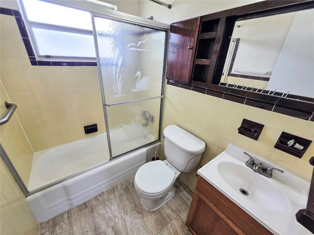 185 E LAKE MARY AVENUE Lake Mary, FL 32746