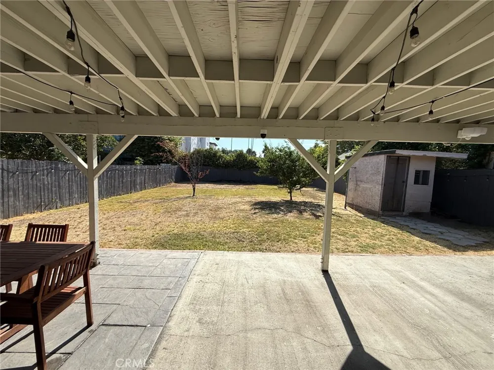 6922 Jordan Los Angeles, CA 91303