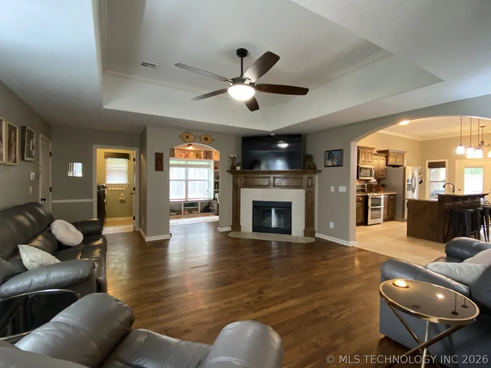 10713 Masters Circle Jenks, OK 74037