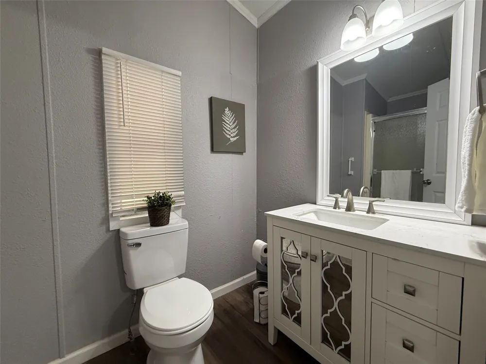 2 Lucy Wylie, TX 75098