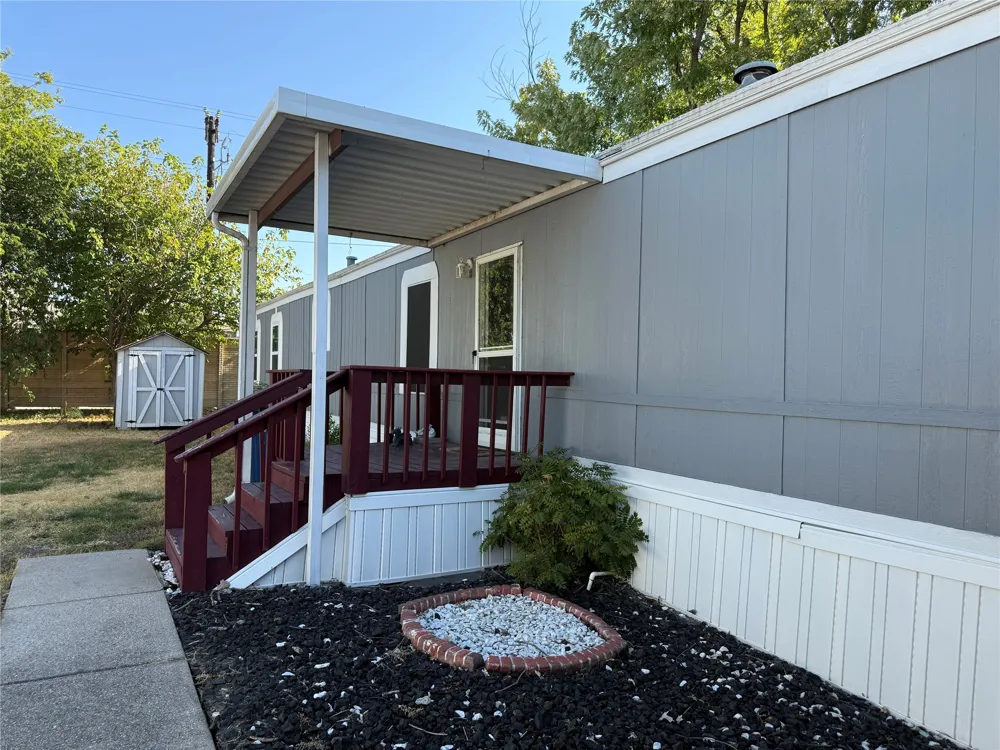 2 Lucy Wylie, TX 75098