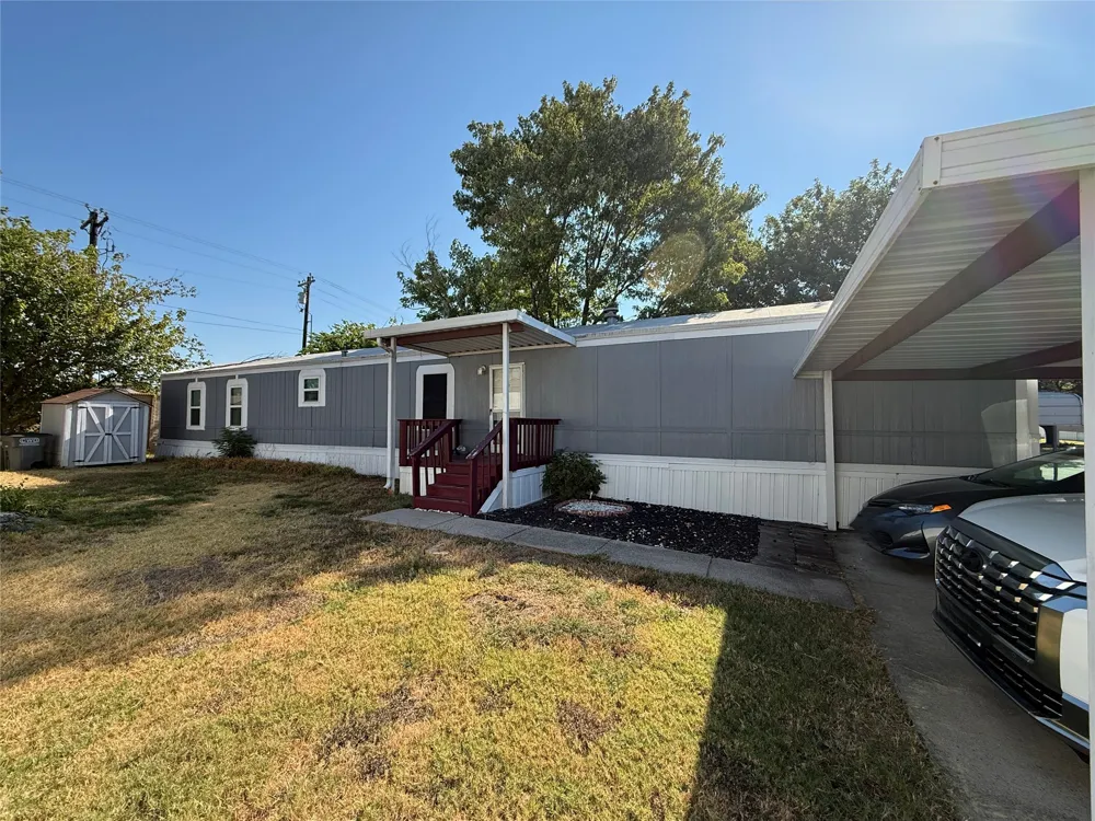 2 Lucy Wylie, TX 75098