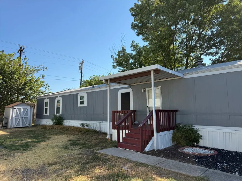 2 Lucy Wylie, TX 75098