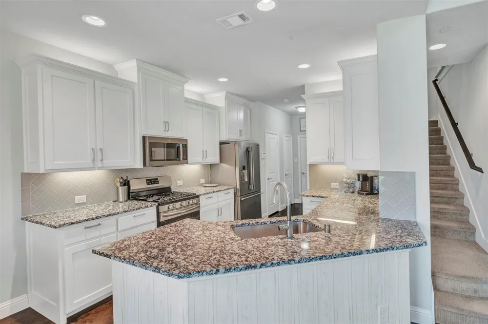 2100 Jameson Lane McKinney, TX 75070