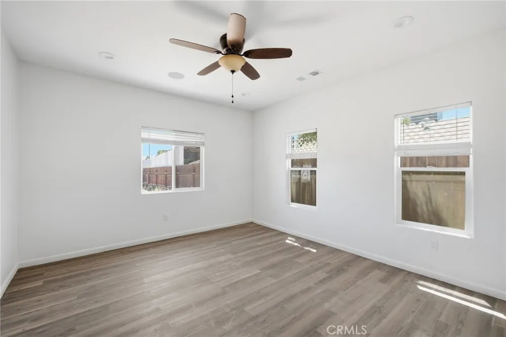 805 Lawson Bakersfield, CA 93307