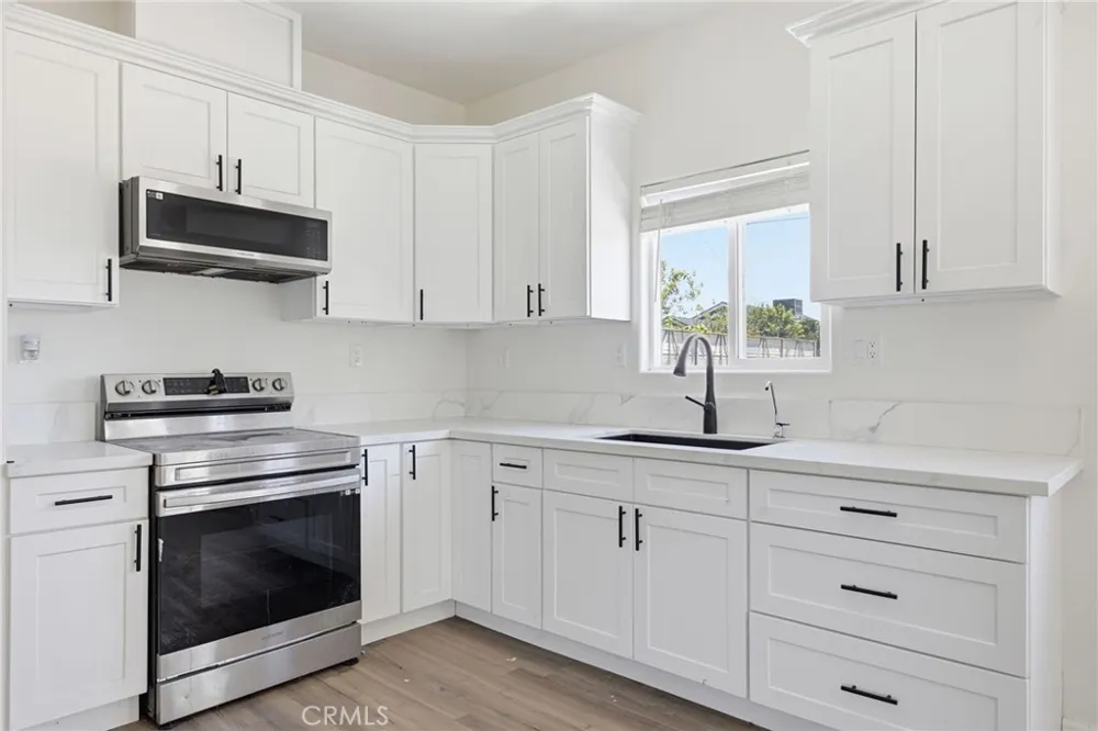 805 Lawson Bakersfield, CA 93307