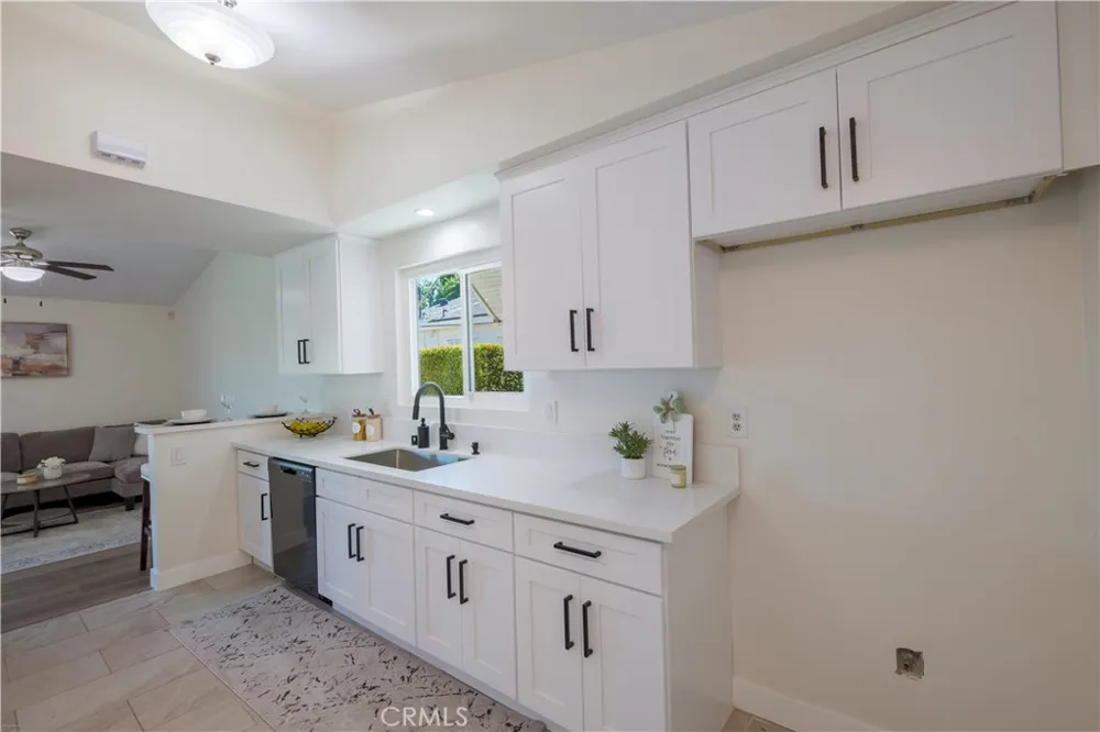 8200 Guava Ave Buena Park, CA 90620