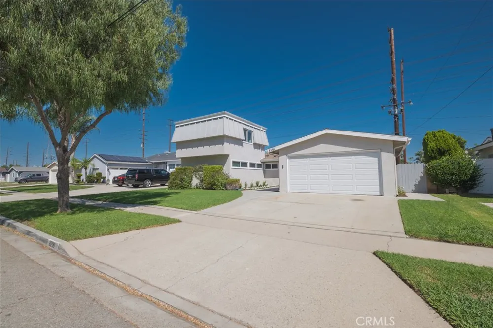8200 Guava Ave Buena Park, CA 90620