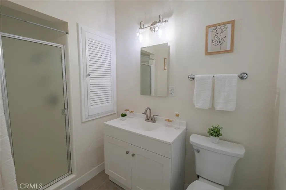 8200 Guava Ave Buena Park, CA 90620