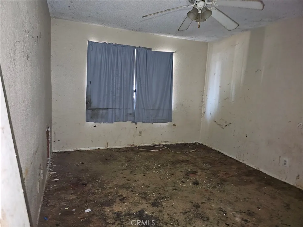 737 Fillmore Rialto, CA 92376