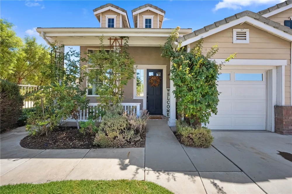33562 Delphinium Lane Murrieta, CA 92563