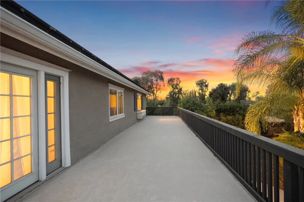 33562 Delphinium Lane Murrieta, CA 92563