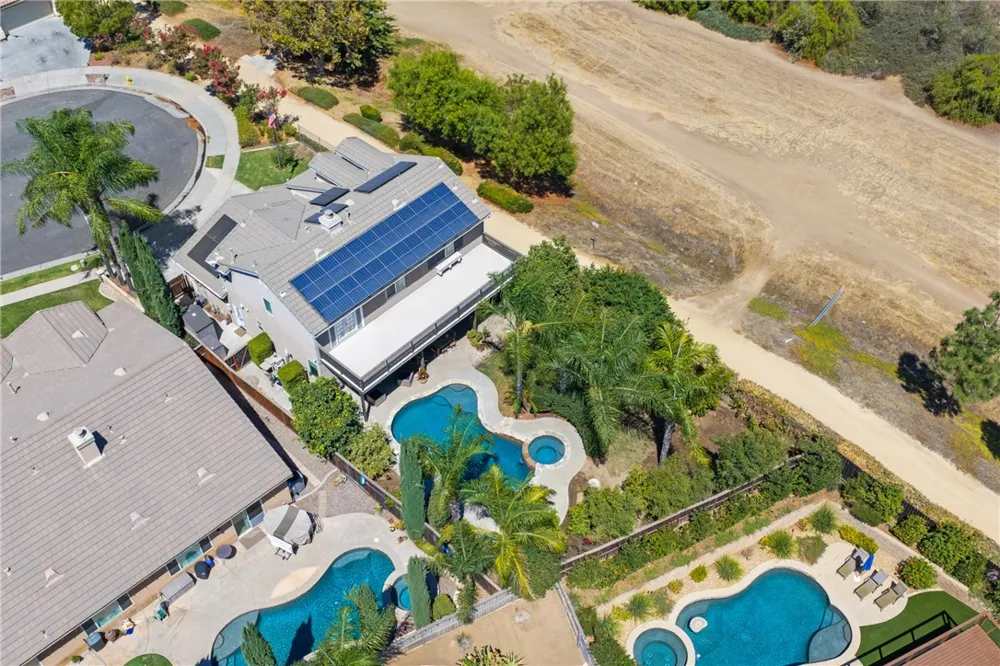 33562 Delphinium Lane Murrieta, CA 92563