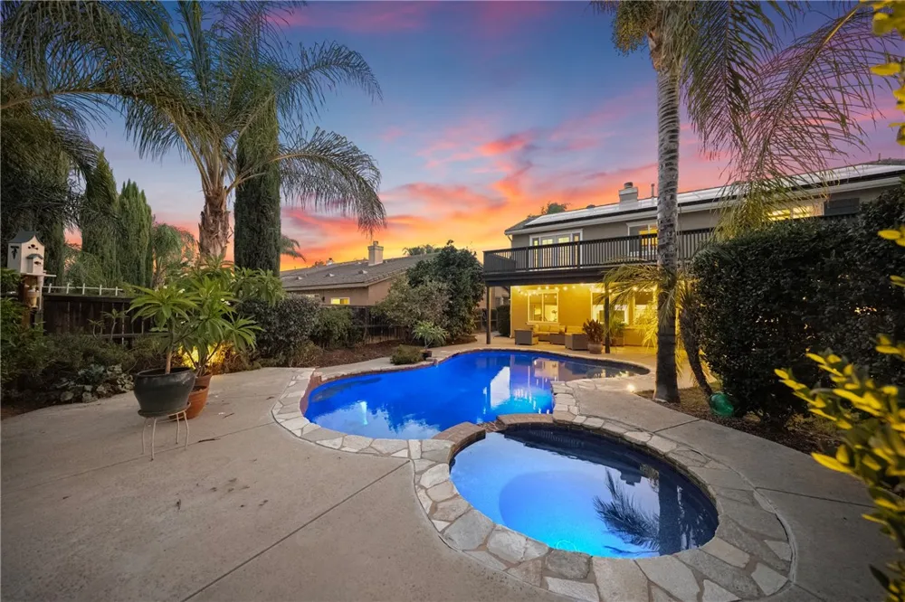 33562 Delphinium Lane Murrieta, CA 92563