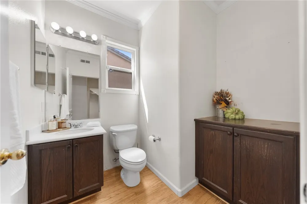 33562 Delphinium Lane Murrieta, CA 92563