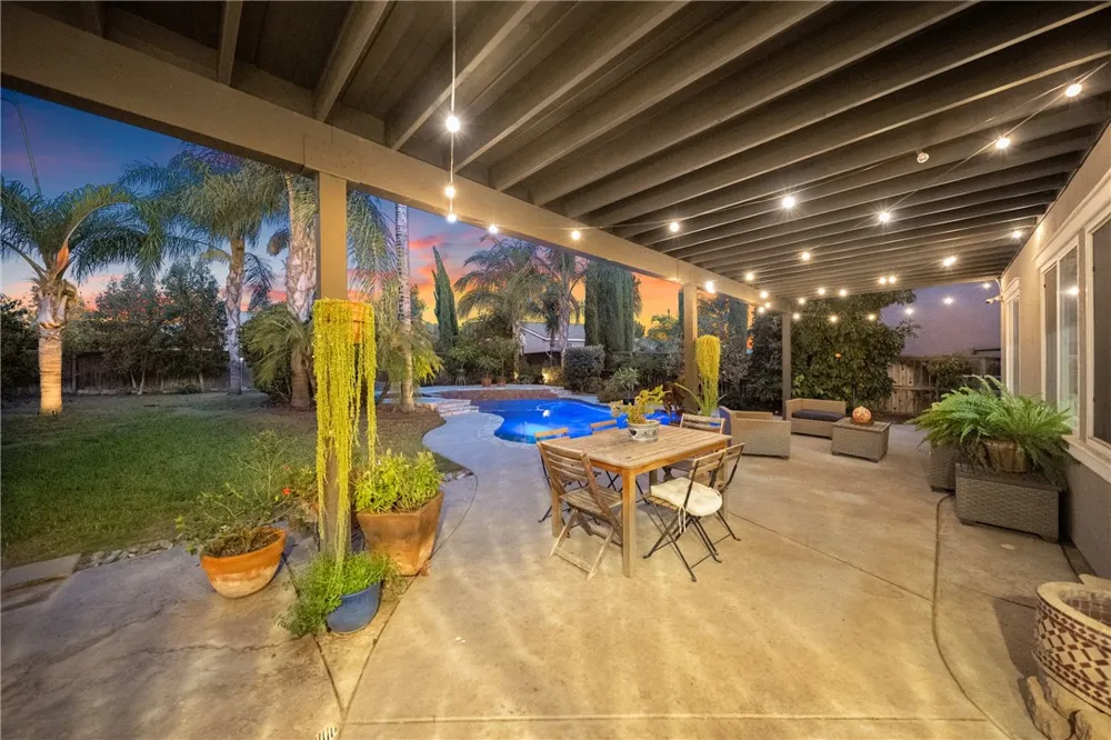 33562 Delphinium Lane Murrieta, CA 92563