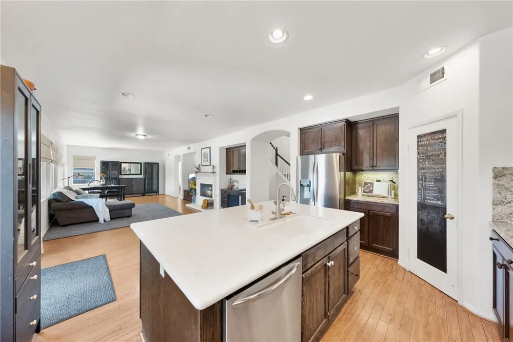 33562 Delphinium Lane Murrieta, CA 92563
