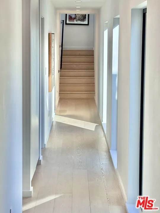 4040 Cartwright Avenue Studio City, CA 91604