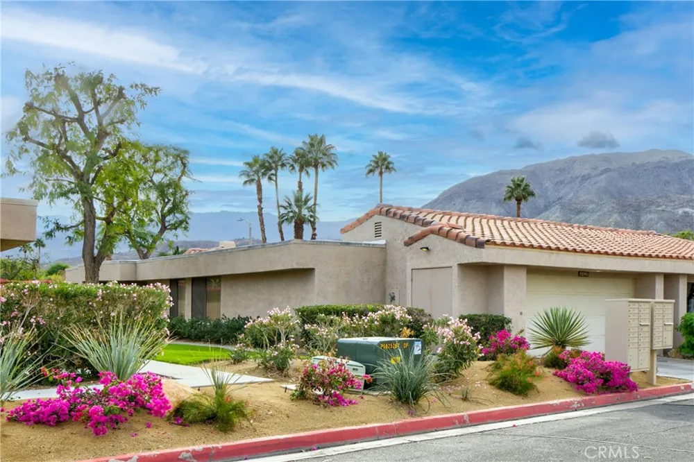 72765 Fleetwood Palm Desert, CA 92260