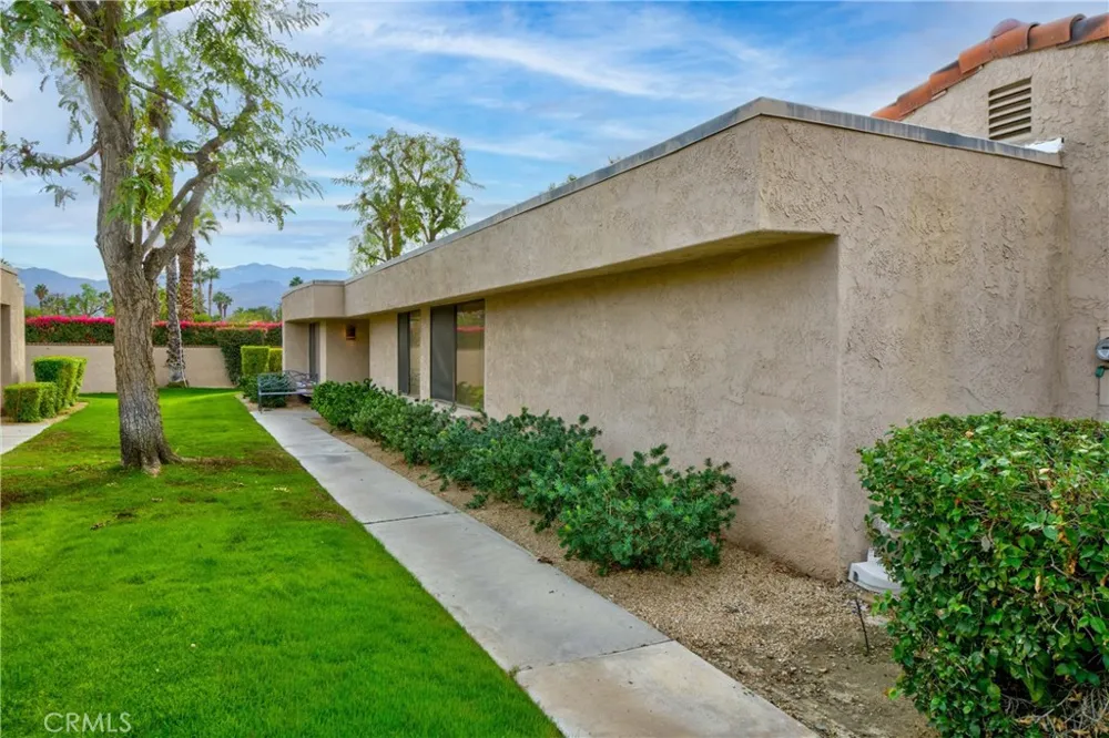72765 Fleetwood Palm Desert, CA 92260