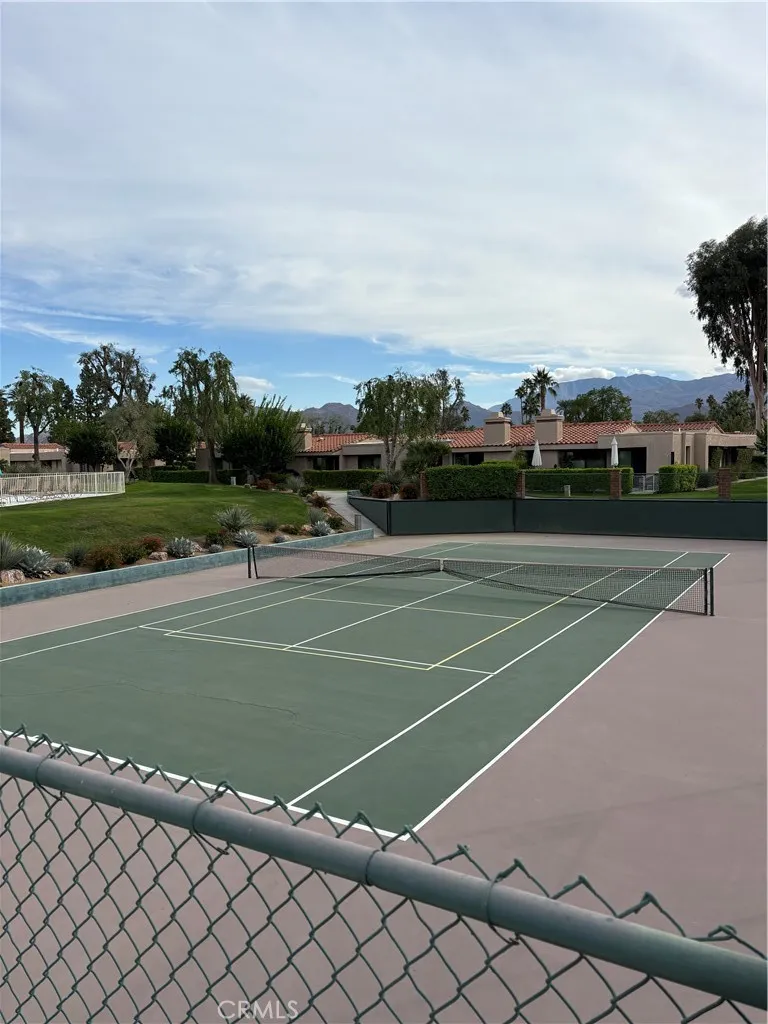 72765 Fleetwood Palm Desert, CA 92260