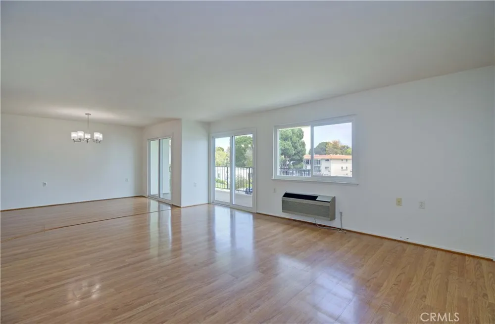 2355 Via Mariposa W #2F Laguna Woods, CA 92637