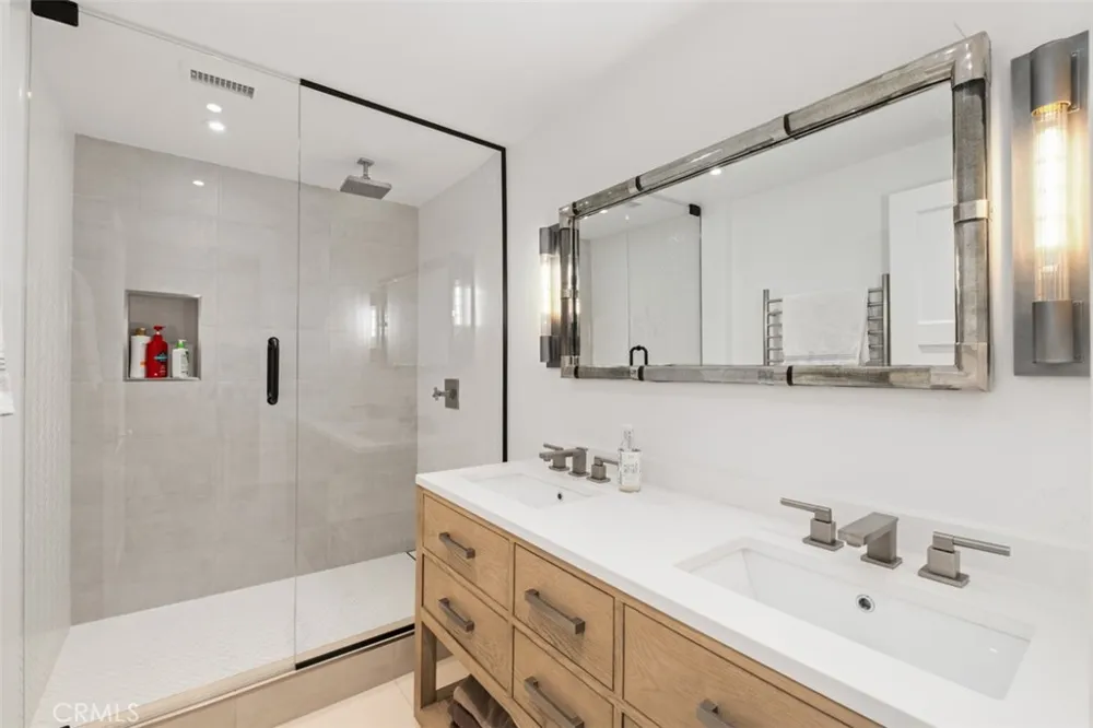 31962 Sunset Laguna Beach, CA 92651
