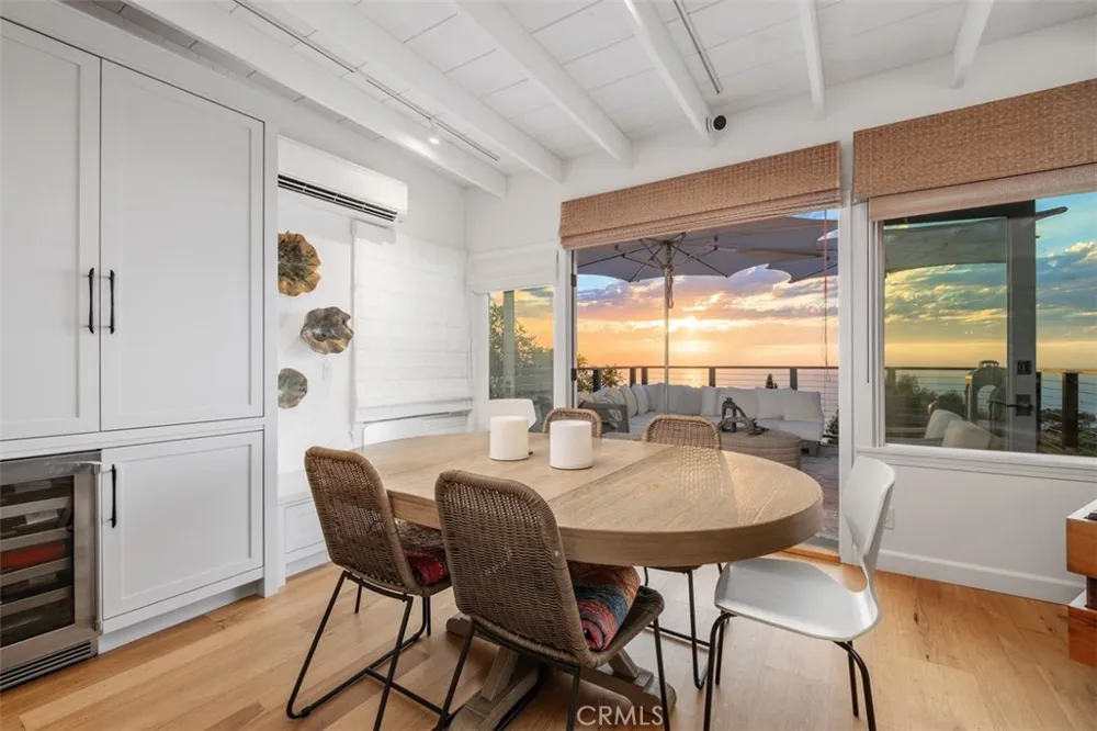 31962 Sunset Laguna Beach, CA 92651