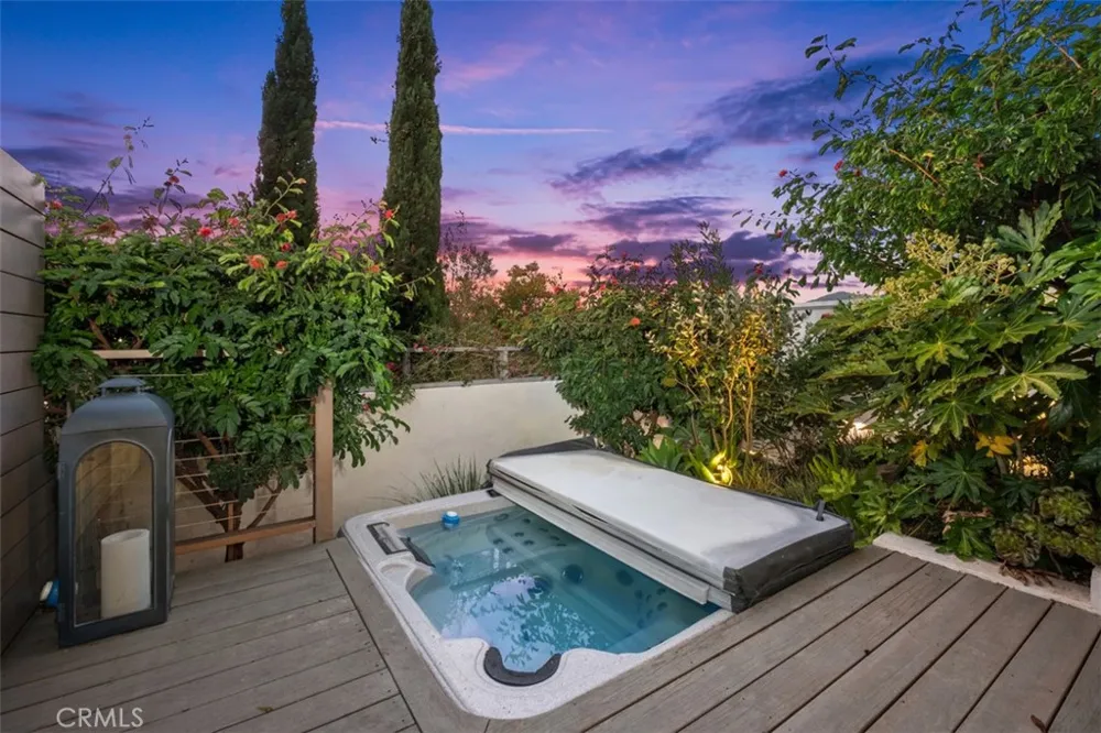 31962 Sunset Laguna Beach, CA 92651