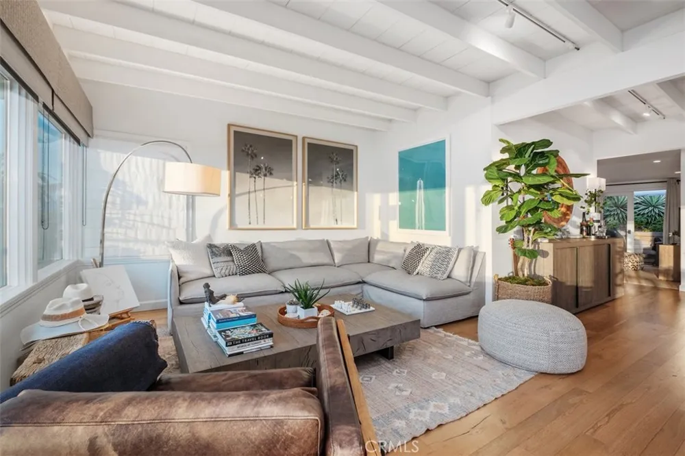 31962 Sunset Laguna Beach, CA 92651