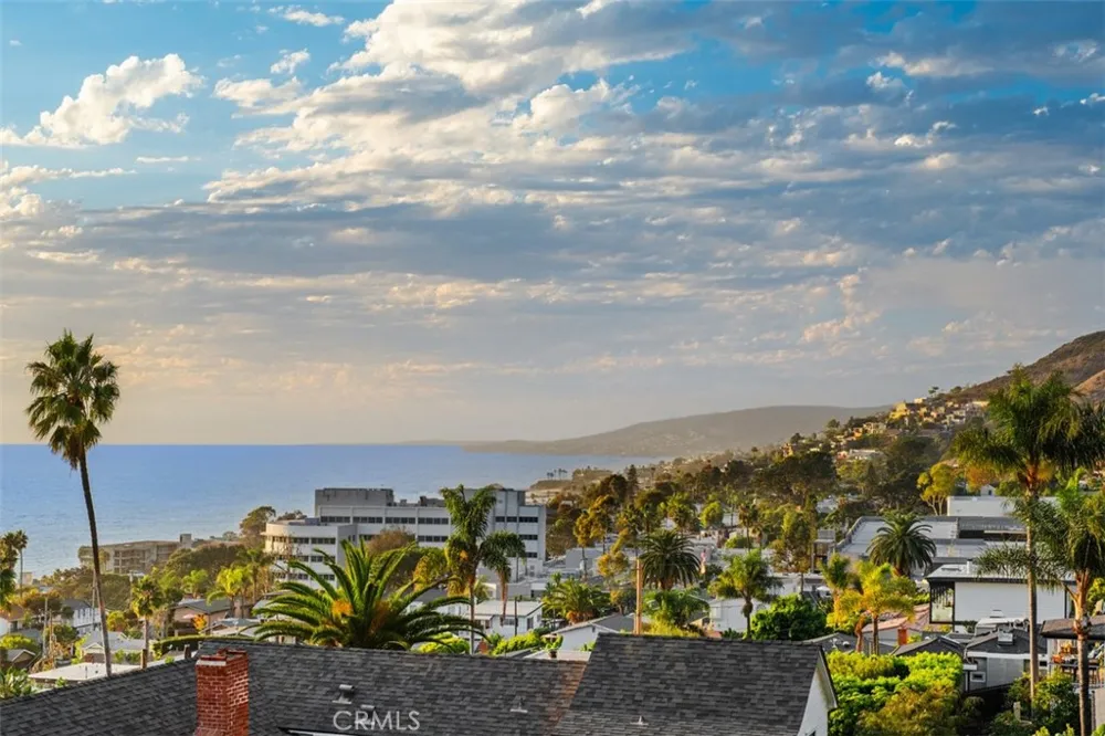 31962 Sunset Laguna Beach, CA 92651