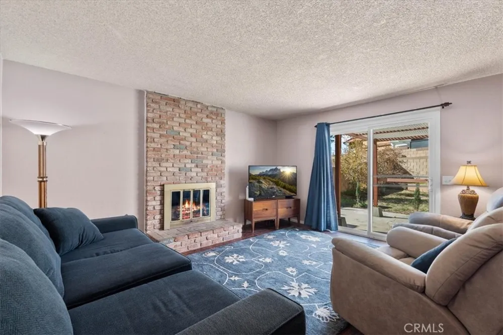 43601 Rembrandt Lancaster, CA 93535