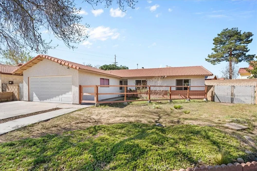 43601 Rembrandt Lancaster, CA 93535