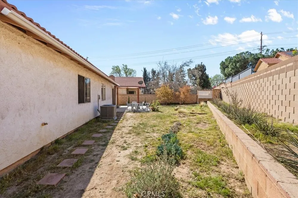 43601 Rembrandt Lancaster, CA 93535