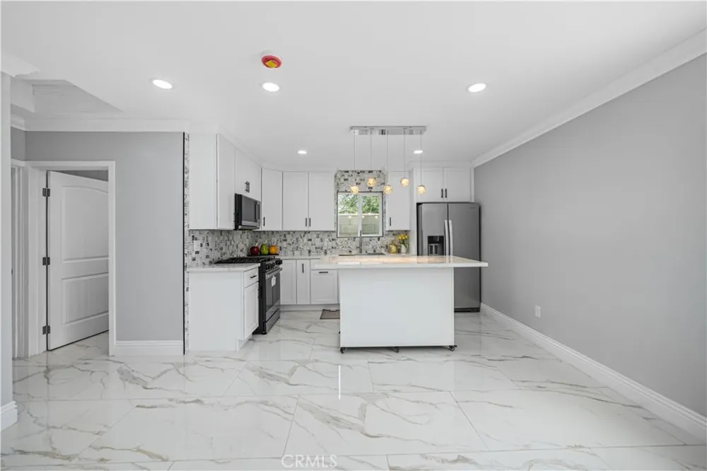 12943 Bess Avenue Baldwin Park, CA 91706