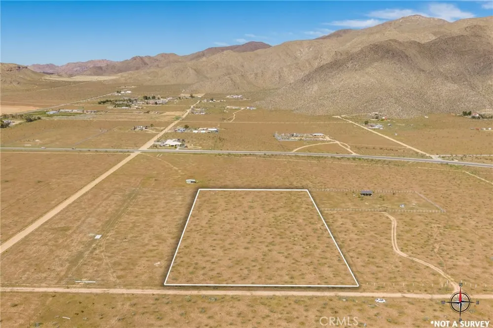 1 Las Piedras Apple Valley, CA 92308