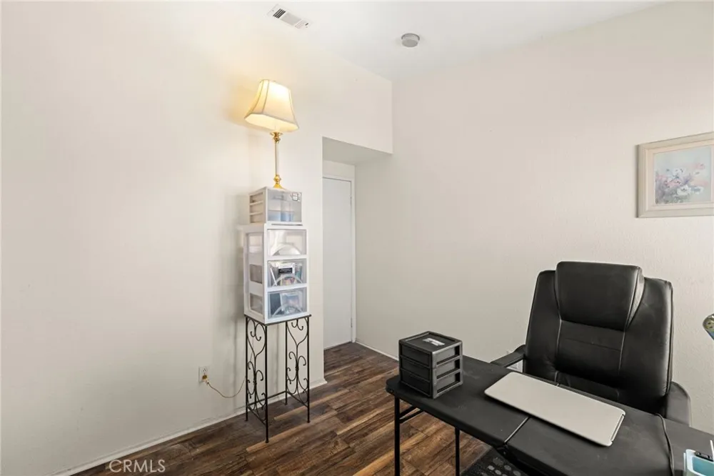 15424 Tobarra Fontana, CA 92337